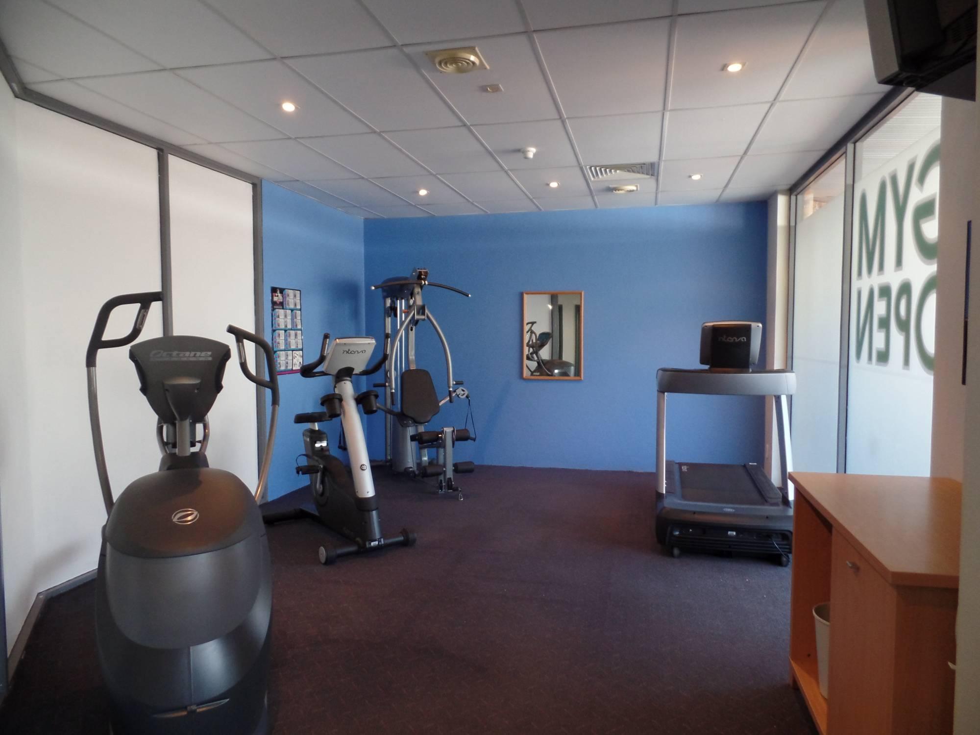 Ibis Styles Canberra Eagle Hawk Exterior photo